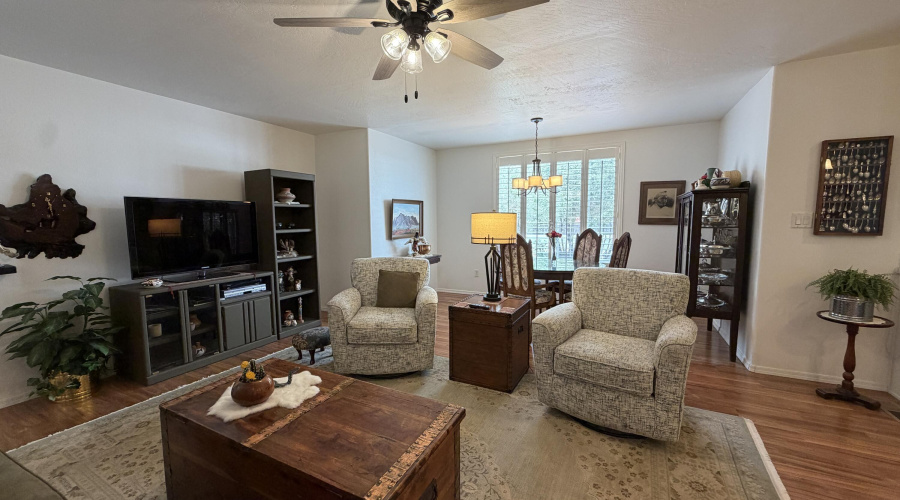232 S. Hopi Street, Springerville, AZ