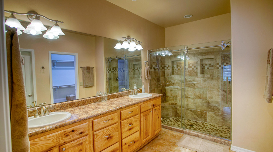 5410 N Saint Andrews Drive, Lakeside, A