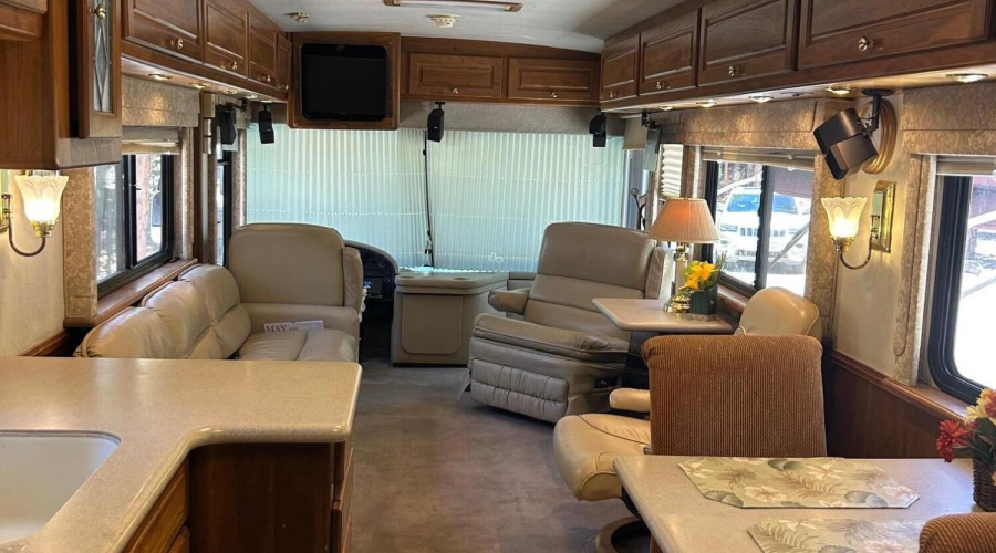 RV KITCHEN