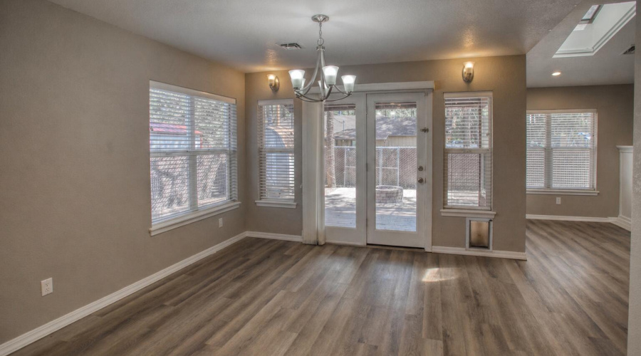 Breakfast Room