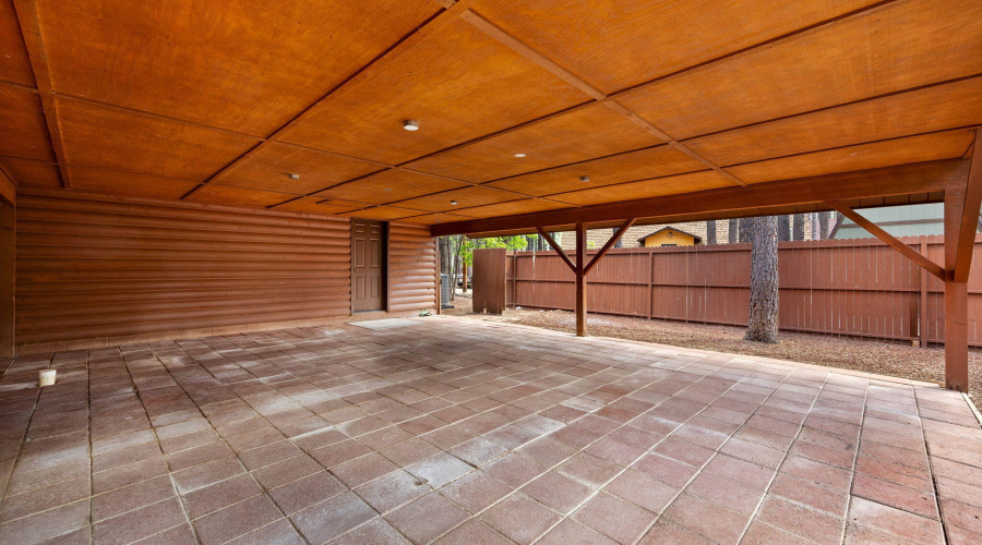 8424AlchesayDr-Pinetop-AZ-24