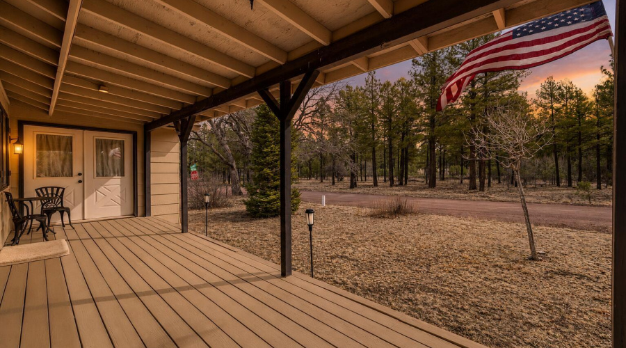 new deck pinedale
