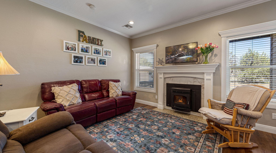 1064PearceLn-ShowLow-AZ-11