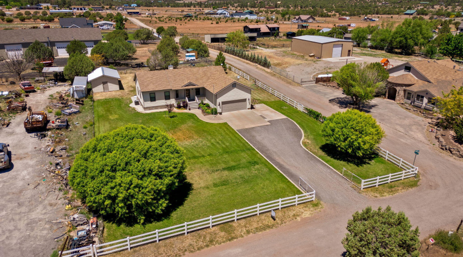1064PearceLn-ShowLow-AZ-Drones-1
