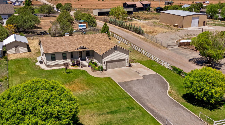 1064PearceLn-ShowLow-AZ-Drones-1