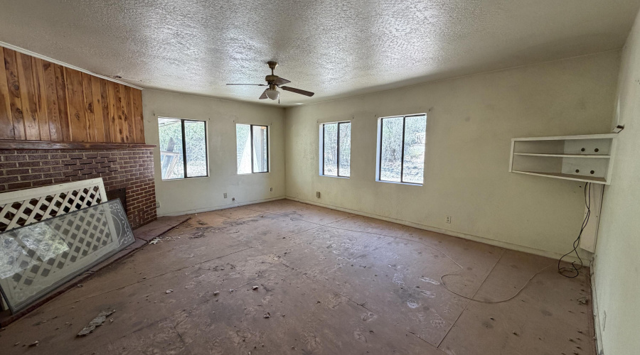 704 S. Voigt Street, Springerville