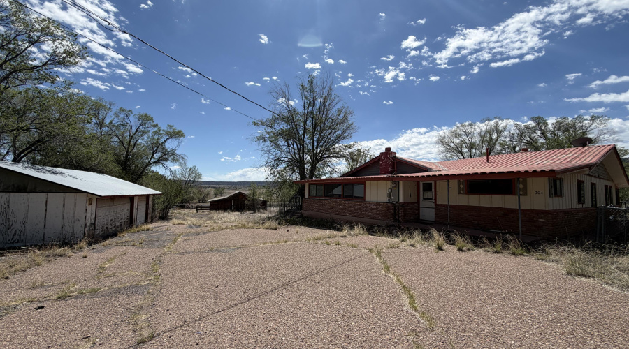 704 S. Voigt Street, Springerville