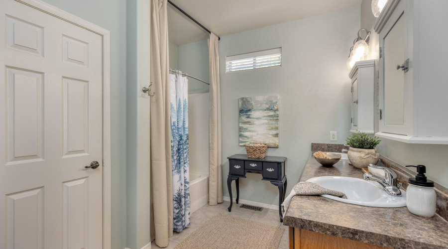 Guest bathroom