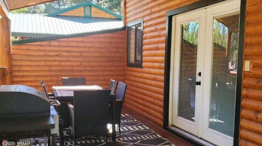 CABIN 83 BACK DECK 1